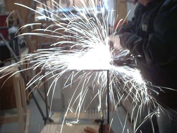 power supply hole cut 1